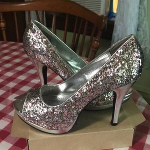 RAMPAGE  6 1/2 pumps